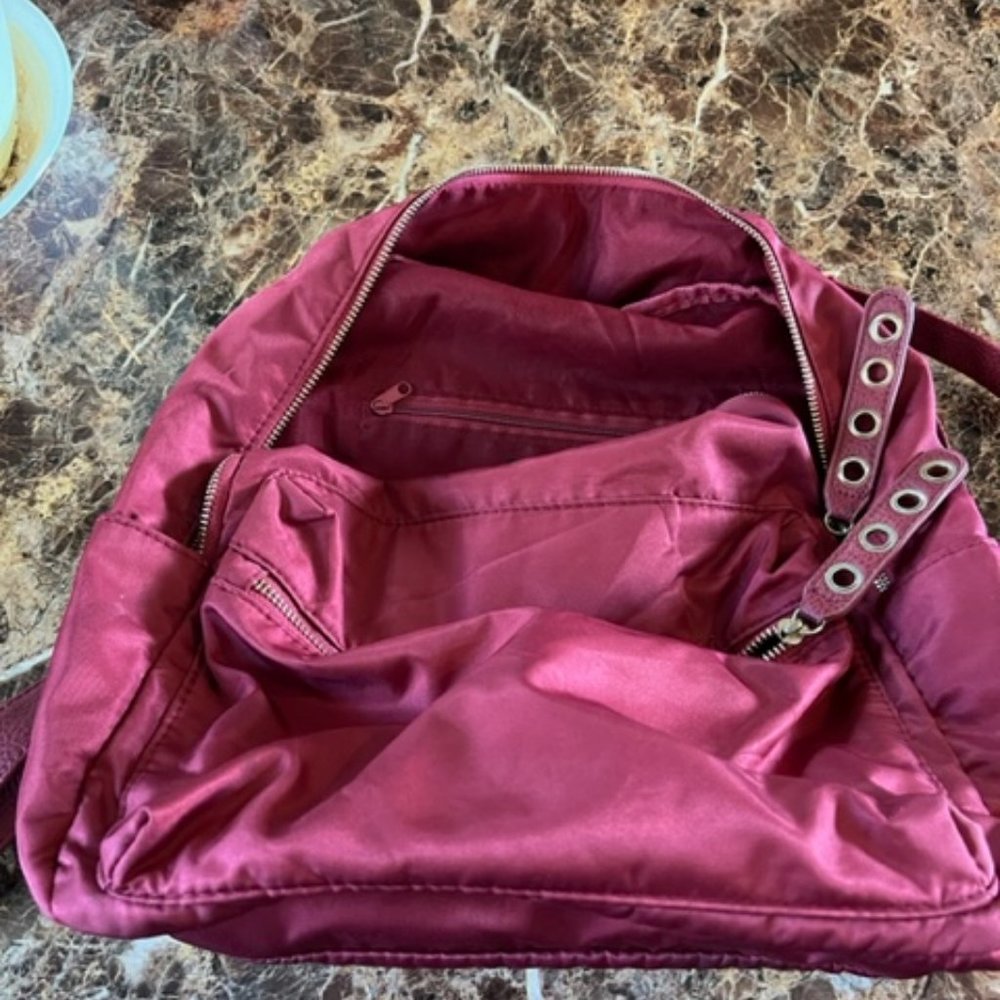 Backpack - Picture 2 of 2